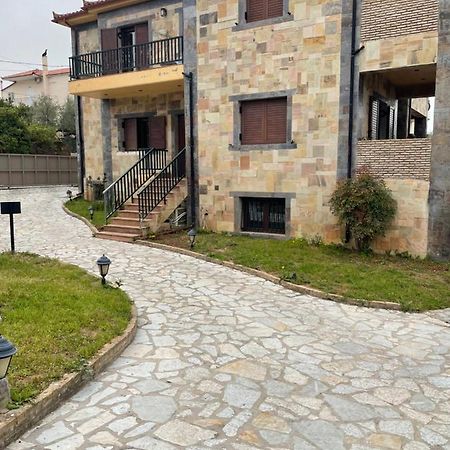 Paradise Apartments Nefeli Kalamata Dış mekan fotoğraf